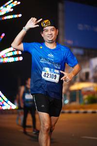 BIB: 42109
                            <button type="button" onclick="openModal(17283380)" class="btn btn-primary btn-sm float-right btn-popup" data-toggle="modal" data-target=".modal-high-quality">
                        <i class="fas fa-shopping-cart"></i> Add to Cart
                    </button>
                                            <button type="button" onclick="isThisMe(17283380, true)" class="btn btn-success btn-sm float-right btn-popup btn-isme hidden" data-toggle="tooltip" data-placement="bottom" title="นี่คือรูปของคุณใช่ไหม คลิกที่นี่เพื่อเอาเข้าอัลบั้ม">
                        <i class="fas fa-plus"></i> Add to album
                    </button>
                    <button type="button" onclick="isThisMe(17283380, false)" class="btn btn-warning btn-sm float-right btn-popup btn-isnotme hidden">
                        <i class="fas fa-ban"></i> Remove from album
                    </button>