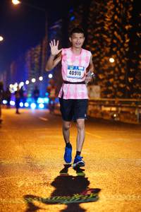 BIB: 40910
                            <button type="button" onclick="openModal(16390129)" class="btn btn-primary btn-sm float-right btn-popup" data-toggle="modal" data-target=".modal-high-quality">
                        <i class="fas fa-shopping-cart"></i> Add to Cart
                    </button>
                                            <button type="button" onclick="isThisMe(16390129, true)" class="btn btn-success btn-sm float-right btn-popup btn-isme hidden" data-toggle="tooltip" data-placement="bottom" title="นี่คือรูปของคุณใช่ไหม คลิกที่นี่เพื่อเอาเข้าอัลบั้ม">
                        <i class="fas fa-plus"></i> Add to album
                    </button>
                    <button type="button" onclick="isThisMe(16390129, false)" class="btn btn-warning btn-sm float-right btn-popup btn-isnotme hidden">
                        <i class="fas fa-ban"></i> Remove from album
                    </button>