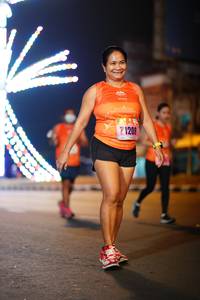 BIB: 1208
                            <button type="button" onclick="openModal(16562817)" class="btn btn-primary btn-sm float-right btn-popup" data-toggle="modal" data-target=".modal-high-quality">
                        <i class="fas fa-shopping-cart"></i> Add to Cart
                    </button>
                                            <button type="button" onclick="isThisMe(16562817, true)" class="btn btn-success btn-sm float-right btn-popup btn-isme hidden" data-toggle="tooltip" data-placement="bottom" title="นี่คือรูปของคุณใช่ไหม คลิกที่นี่เพื่อเอาเข้าอัลบั้ม">
                        <i class="fas fa-plus"></i> Add to album
                    </button>
                    <button type="button" onclick="isThisMe(16562817, false)" class="btn btn-warning btn-sm float-right btn-popup btn-isnotme hidden">
                        <i class="fas fa-ban"></i> Remove from album
                    </button>