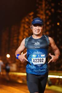 BIB: 2022, 42202
                            <button type="button" onclick="openModal(16182501)" class="btn btn-primary btn-sm float-right btn-popup" data-toggle="modal" data-target=".modal-high-quality">
                        <i class="fas fa-shopping-cart"></i> Add to Cart
                    </button>
                                            <button type="button" onclick="isThisMe(16182501, true)" class="btn btn-success btn-sm float-right btn-popup btn-isme hidden" data-toggle="tooltip" data-placement="bottom" title="นี่คือรูปของคุณใช่ไหม คลิกที่นี่เพื่อเอาเข้าอัลบั้ม">
                        <i class="fas fa-plus"></i> Add to album
                    </button>
                    <button type="button" onclick="isThisMe(16182501, false)" class="btn btn-warning btn-sm float-right btn-popup btn-isnotme hidden">
                        <i class="fas fa-ban"></i> Remove from album
                    </button>