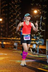 BIB: 4142
                            <button type="button" onclick="openModal(16389373)" class="btn btn-primary btn-sm float-right btn-popup" data-toggle="modal" data-target=".modal-high-quality">
                        <i class="fas fa-shopping-cart"></i> Add to Cart
                    </button>
                                            <button type="button" onclick="isThisMe(16389373, true)" class="btn btn-success btn-sm float-right btn-popup btn-isme hidden" data-toggle="tooltip" data-placement="bottom" title="นี่คือรูปของคุณใช่ไหม คลิกที่นี่เพื่อเอาเข้าอัลบั้ม">
                        <i class="fas fa-plus"></i> Add to album
                    </button>
                    <button type="button" onclick="isThisMe(16389373, false)" class="btn btn-warning btn-sm float-right btn-popup btn-isnotme hidden">
                        <i class="fas fa-ban"></i> Remove from album
                    </button>