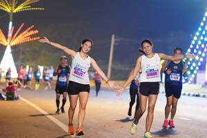 BIB: 44089, 86408, 44102
                            <button type="button" onclick="openModal(17299218)" class="btn btn-primary btn-sm float-right btn-popup" data-toggle="modal" data-target=".modal-high-quality">
                        <i class="fas fa-shopping-cart"></i> Add to Cart
                    </button>
                                            <button type="button" onclick="isThisMe(17299218, true)" class="btn btn-success btn-sm float-right btn-popup btn-isme hidden" data-toggle="tooltip" data-placement="bottom" title="นี่คือรูปของคุณใช่ไหม คลิกที่นี่เพื่อเอาเข้าอัลบั้ม">
                        <i class="fas fa-plus"></i> Add to album
                    </button>
                    <button type="button" onclick="isThisMe(17299218, false)" class="btn btn-warning btn-sm float-right btn-popup btn-isnotme hidden">
                        <i class="fas fa-ban"></i> Remove from album
                    </button>