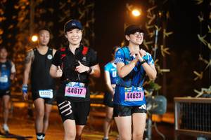 BIB: 44617, 40523, 44623
                            <button type="button" onclick="openModal(16355888)" class="btn btn-primary btn-sm float-right btn-popup" data-toggle="modal" data-target=".modal-high-quality">
                        <i class="fas fa-shopping-cart"></i> Add to Cart
                    </button>
                                            <button type="button" onclick="isThisMe(16355888, true)" class="btn btn-success btn-sm float-right btn-popup btn-isme hidden" data-toggle="tooltip" data-placement="bottom" title="นี่คือรูปของคุณใช่ไหม คลิกที่นี่เพื่อเอาเข้าอัลบั้ม">
                        <i class="fas fa-plus"></i> Add to album
                    </button>
                    <button type="button" onclick="isThisMe(16355888, false)" class="btn btn-warning btn-sm float-right btn-popup btn-isnotme hidden">
                        <i class="fas fa-ban"></i> Remove from album
                    </button>