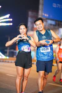 BIB: 410, 41539
                            <button type="button" onclick="openModal(18036014)" class="btn btn-primary btn-sm float-right btn-popup" data-toggle="modal" data-target=".modal-high-quality">
                        <i class="fas fa-shopping-cart"></i> Add to Cart
                    </button>
                                            <button type="button" onclick="isThisMe(18036014, true)" class="btn btn-success btn-sm float-right btn-popup btn-isme hidden" data-toggle="tooltip" data-placement="bottom" title="นี่คือรูปของคุณใช่ไหม คลิกที่นี่เพื่อเอาเข้าอัลบั้ม">
                        <i class="fas fa-plus"></i> Add to album
                    </button>
                    <button type="button" onclick="isThisMe(18036014, false)" class="btn btn-warning btn-sm float-right btn-popup btn-isnotme hidden">
                        <i class="fas fa-ban"></i> Remove from album
                    </button>
