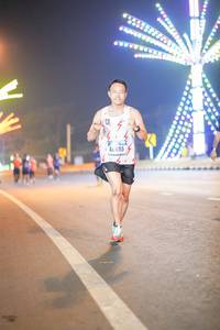 BIB: 40895
                            <button type="button" onclick="openModal(17871758)" class="btn btn-primary btn-sm float-right btn-popup" data-toggle="modal" data-target=".modal-high-quality">
                        <i class="fas fa-shopping-cart"></i> Add to Cart
                    </button>
                                            <button type="button" onclick="isThisMe(17871758, true)" class="btn btn-success btn-sm float-right btn-popup btn-isme hidden" data-toggle="tooltip" data-placement="bottom" title="นี่คือรูปของคุณใช่ไหม คลิกที่นี่เพื่อเอาเข้าอัลบั้ม">
                        <i class="fas fa-plus"></i> Add to album
                    </button>
                    <button type="button" onclick="isThisMe(17871758, false)" class="btn btn-warning btn-sm float-right btn-popup btn-isnotme hidden">
                        <i class="fas fa-ban"></i> Remove from album
                    </button>