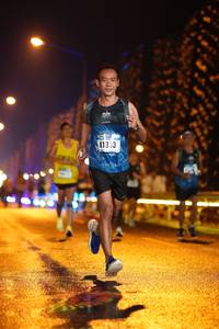 BIB: 413
                            <button type="button" onclick="openModal(16204372)" class="btn btn-primary btn-sm float-right btn-popup" data-toggle="modal" data-target=".modal-high-quality">
                        <i class="fas fa-shopping-cart"></i> Add to Cart
                    </button>
                                            <button type="button" onclick="isThisMe(16204372, true)" class="btn btn-success btn-sm float-right btn-popup btn-isme hidden" data-toggle="tooltip" data-placement="bottom" title="นี่คือรูปของคุณใช่ไหม คลิกที่นี่เพื่อเอาเข้าอัลบั้ม">
                        <i class="fas fa-plus"></i> Add to album
                    </button>
                    <button type="button" onclick="isThisMe(16204372, false)" class="btn btn-warning btn-sm float-right btn-popup btn-isnotme hidden">
                        <i class="fas fa-ban"></i> Remove from album
                    </button>