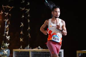 BIB: 41096
                            <button type="button" onclick="openModal(16171479)" class="btn btn-primary btn-sm float-right btn-popup" data-toggle="modal" data-target=".modal-high-quality">
                        <i class="fas fa-shopping-cart"></i> Add to Cart
                    </button>
                                            <button type="button" onclick="isThisMe(16171479, true)" class="btn btn-success btn-sm float-right btn-popup btn-isme hidden" data-toggle="tooltip" data-placement="bottom" title="นี่คือรูปของคุณใช่ไหม คลิกที่นี่เพื่อเอาเข้าอัลบั้ม">
                        <i class="fas fa-plus"></i> Add to album
                    </button>
                    <button type="button" onclick="isThisMe(16171479, false)" class="btn btn-warning btn-sm float-right btn-popup btn-isnotme hidden">
                        <i class="fas fa-ban"></i> Remove from album
                    </button>