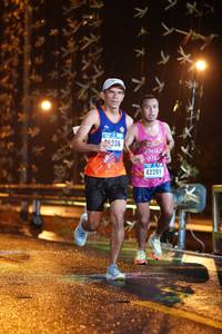 BIB: 236, 42289
                            <button type="button" onclick="openModal(16177499)" class="btn btn-primary btn-sm float-right btn-popup" data-toggle="modal" data-target=".modal-high-quality">
                        <i class="fas fa-shopping-cart"></i> Add to Cart
                    </button>
                                            <button type="button" onclick="isThisMe(16177499, true)" class="btn btn-success btn-sm float-right btn-popup btn-isme hidden" data-toggle="tooltip" data-placement="bottom" title="นี่คือรูปของคุณใช่ไหม คลิกที่นี่เพื่อเอาเข้าอัลบั้ม">
                        <i class="fas fa-plus"></i> Add to album
                    </button>
                    <button type="button" onclick="isThisMe(16177499, false)" class="btn btn-warning btn-sm float-right btn-popup btn-isnotme hidden">
                        <i class="fas fa-ban"></i> Remove from album
                    </button>