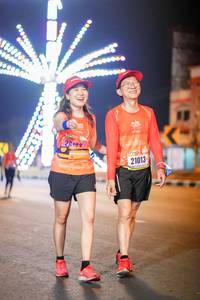 BIB: 26193, 21013
                            <button type="button" onclick="openModal(17813730)" class="btn btn-primary btn-sm float-right btn-popup" data-toggle="modal" data-target=".modal-high-quality">
                        <i class="fas fa-shopping-cart"></i> Add to Cart
                    </button>
                                            <button type="button" onclick="isThisMe(17813730, true)" class="btn btn-success btn-sm float-right btn-popup btn-isme hidden" data-toggle="tooltip" data-placement="bottom" title="นี่คือรูปของคุณใช่ไหม คลิกที่นี่เพื่อเอาเข้าอัลบั้ม">
                        <i class="fas fa-plus"></i> Add to album
                    </button>
                    <button type="button" onclick="isThisMe(17813730, false)" class="btn btn-warning btn-sm float-right btn-popup btn-isnotme hidden">
                        <i class="fas fa-ban"></i> Remove from album
                    </button>