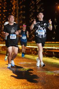 BIB: 43117, 41908
                            <button type="button" onclick="openModal(16200784)" class="btn btn-primary btn-sm float-right btn-popup" data-toggle="modal" data-target=".modal-high-quality">
                        <i class="fas fa-shopping-cart"></i> Add to Cart
                    </button>
                                            <button type="button" onclick="isThisMe(16200784, true)" class="btn btn-success btn-sm float-right btn-popup btn-isme hidden" data-toggle="tooltip" data-placement="bottom" title="นี่คือรูปของคุณใช่ไหม คลิกที่นี่เพื่อเอาเข้าอัลบั้ม">
                        <i class="fas fa-plus"></i> Add to album
                    </button>
                    <button type="button" onclick="isThisMe(16200784, false)" class="btn btn-warning btn-sm float-right btn-popup btn-isnotme hidden">
                        <i class="fas fa-ban"></i> Remove from album
                    </button>