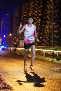 BIB: 41501
                            <button type="button" onclick="openModal(16196487)" class="btn btn-primary btn-sm float-right btn-popup" data-toggle="modal" data-target=".modal-high-quality">
                        <i class="fas fa-shopping-cart"></i> Add to Cart
                    </button>
                                            <button type="button" onclick="isThisMe(16196487, true)" class="btn btn-success btn-sm float-right btn-popup btn-isme hidden" data-toggle="tooltip" data-placement="bottom" title="นี่คือรูปของคุณใช่ไหม คลิกที่นี่เพื่อเอาเข้าอัลบั้ม">
                        <i class="fas fa-plus"></i> Add to album
                    </button>
                    <button type="button" onclick="isThisMe(16196487, false)" class="btn btn-warning btn-sm float-right btn-popup btn-isnotme hidden">
                        <i class="fas fa-ban"></i> Remove from album
                    </button>