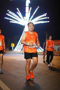 BIB: 010
                            <button type="button" onclick="openModal(17252108)" class="btn btn-primary btn-sm float-right btn-popup" data-toggle="modal" data-target=".modal-high-quality">
                        <i class="fas fa-shopping-cart"></i> Add to Cart
                    </button>
                                            <button type="button" onclick="isThisMe(17252108, true)" class="btn btn-success btn-sm float-right btn-popup btn-isme hidden" data-toggle="tooltip" data-placement="bottom" title="นี่คือรูปของคุณใช่ไหม คลิกที่นี่เพื่อเอาเข้าอัลบั้ม">
                        <i class="fas fa-plus"></i> Add to album
                    </button>
                    <button type="button" onclick="isThisMe(17252108, false)" class="btn btn-warning btn-sm float-right btn-popup btn-isnotme hidden">
                        <i class="fas fa-ban"></i> Remove from album
                    </button>
