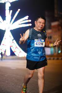 BIB: 2072, 42210
                            <button type="button" onclick="openModal(17284401)" class="btn btn-primary btn-sm float-right btn-popup" data-toggle="modal" data-target=".modal-high-quality">
                        <i class="fas fa-shopping-cart"></i> Add to Cart
                    </button>
                                            <button type="button" onclick="isThisMe(17284401, true)" class="btn btn-success btn-sm float-right btn-popup btn-isme hidden" data-toggle="tooltip" data-placement="bottom" title="นี่คือรูปของคุณใช่ไหม คลิกที่นี่เพื่อเอาเข้าอัลบั้ม">
                        <i class="fas fa-plus"></i> Add to album
                    </button>
                    <button type="button" onclick="isThisMe(17284401, false)" class="btn btn-warning btn-sm float-right btn-popup btn-isnotme hidden">
                        <i class="fas fa-ban"></i> Remove from album
                    </button>