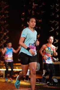 BIB: 4587, 1371
                            <button type="button" onclick="openModal(16214891)" class="btn btn-primary btn-sm float-right btn-popup" data-toggle="modal" data-target=".modal-high-quality">
                        <i class="fas fa-shopping-cart"></i> Add to Cart
                    </button>
                                            <button type="button" onclick="isThisMe(16214891, true)" class="btn btn-success btn-sm float-right btn-popup btn-isme hidden" data-toggle="tooltip" data-placement="bottom" title="นี่คือรูปของคุณใช่ไหม คลิกที่นี่เพื่อเอาเข้าอัลบั้ม">
                        <i class="fas fa-plus"></i> Add to album
                    </button>
                    <button type="button" onclick="isThisMe(16214891, false)" class="btn btn-warning btn-sm float-right btn-popup btn-isnotme hidden">
                        <i class="fas fa-ban"></i> Remove from album
                    </button>