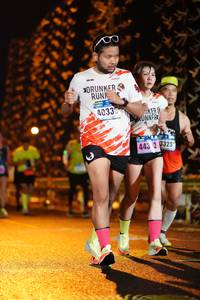 BIB: 4033, 443, 325
                            <button type="button" onclick="openModal(16327845)" class="btn btn-primary btn-sm float-right btn-popup" data-toggle="modal" data-target=".modal-high-quality">
                        <i class="fas fa-shopping-cart"></i> Add to Cart
                    </button>
                                            <button type="button" onclick="isThisMe(16327845, true)" class="btn btn-success btn-sm float-right btn-popup btn-isme hidden" data-toggle="tooltip" data-placement="bottom" title="นี่คือรูปของคุณใช่ไหม คลิกที่นี่เพื่อเอาเข้าอัลบั้ม">
                        <i class="fas fa-plus"></i> Add to album
                    </button>
                    <button type="button" onclick="isThisMe(16327845, false)" class="btn btn-warning btn-sm float-right btn-popup btn-isnotme hidden">
                        <i class="fas fa-ban"></i> Remove from album
                    </button>