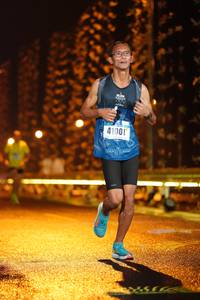 BIB: 41001
                            <button type="button" onclick="openModal(16213727)" class="btn btn-primary btn-sm float-right btn-popup" data-toggle="modal" data-target=".modal-high-quality">
                        <i class="fas fa-shopping-cart"></i> Add to Cart
                    </button>
                                            <button type="button" onclick="isThisMe(16213727, true)" class="btn btn-success btn-sm float-right btn-popup btn-isme hidden" data-toggle="tooltip" data-placement="bottom" title="นี่คือรูปของคุณใช่ไหม คลิกที่นี่เพื่อเอาเข้าอัลบั้ม">
                        <i class="fas fa-plus"></i> Add to album
                    </button>
                    <button type="button" onclick="isThisMe(16213727, false)" class="btn btn-warning btn-sm float-right btn-popup btn-isnotme hidden">
                        <i class="fas fa-ban"></i> Remove from album
                    </button>