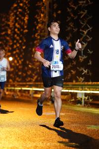 BIB: 7040
                            <button type="button" onclick="openModal(16264106)" class="btn btn-primary btn-sm float-right btn-popup" data-toggle="modal" data-target=".modal-high-quality">
                        <i class="fas fa-shopping-cart"></i> Add to Cart
                    </button>
                                            <button type="button" onclick="isThisMe(16264106, true)" class="btn btn-success btn-sm float-right btn-popup btn-isme hidden" data-toggle="tooltip" data-placement="bottom" title="นี่คือรูปของคุณใช่ไหม คลิกที่นี่เพื่อเอาเข้าอัลบั้ม">
                        <i class="fas fa-plus"></i> Add to album
                    </button>
                    <button type="button" onclick="isThisMe(16264106, false)" class="btn btn-warning btn-sm float-right btn-popup btn-isnotme hidden">
                        <i class="fas fa-ban"></i> Remove from album
                    </button>