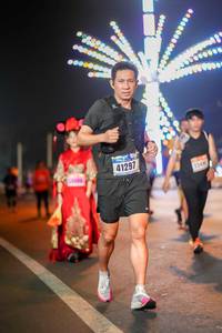 BIB: 41297, 234
                            <button type="button" onclick="openModal(17814175)" class="btn btn-primary btn-sm float-right btn-popup" data-toggle="modal" data-target=".modal-high-quality">
                        <i class="fas fa-shopping-cart"></i> Add to Cart
                    </button>
                                            <button type="button" onclick="isThisMe(17814175, true)" class="btn btn-success btn-sm float-right btn-popup btn-isme hidden" data-toggle="tooltip" data-placement="bottom" title="นี่คือรูปของคุณใช่ไหม คลิกที่นี่เพื่อเอาเข้าอัลบั้ม">
                        <i class="fas fa-plus"></i> Add to album
                    </button>
                    <button type="button" onclick="isThisMe(17814175, false)" class="btn btn-warning btn-sm float-right btn-popup btn-isnotme hidden">
                        <i class="fas fa-ban"></i> Remove from album
                    </button>