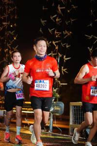 BIB: 40202, 402, 447
                            <button type="button" onclick="openModal(16233028)" class="btn btn-primary btn-sm float-right btn-popup" data-toggle="modal" data-target=".modal-high-quality">
                        <i class="fas fa-shopping-cart"></i> Add to Cart
                    </button>
                                            <button type="button" onclick="isThisMe(16233028, true)" class="btn btn-success btn-sm float-right btn-popup btn-isme hidden" data-toggle="tooltip" data-placement="bottom" title="นี่คือรูปของคุณใช่ไหม คลิกที่นี่เพื่อเอาเข้าอัลบั้ม">
                        <i class="fas fa-plus"></i> Add to album
                    </button>
                    <button type="button" onclick="isThisMe(16233028, false)" class="btn btn-warning btn-sm float-right btn-popup btn-isnotme hidden">
                        <i class="fas fa-ban"></i> Remove from album
                    </button>