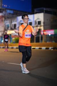 BIB: 94242
                            <button type="button" onclick="openModal(17261638)" class="btn btn-primary btn-sm float-right btn-popup" data-toggle="modal" data-target=".modal-high-quality">
                        <i class="fas fa-shopping-cart"></i> Add to Cart
                    </button>
                                            <button type="button" onclick="isThisMe(17261638, true)" class="btn btn-success btn-sm float-right btn-popup btn-isme hidden" data-toggle="tooltip" data-placement="bottom" title="นี่คือรูปของคุณใช่ไหม คลิกที่นี่เพื่อเอาเข้าอัลบั้ม">
                        <i class="fas fa-plus"></i> Add to album
                    </button>
                    <button type="button" onclick="isThisMe(17261638, false)" class="btn btn-warning btn-sm float-right btn-popup btn-isnotme hidden">
                        <i class="fas fa-ban"></i> Remove from album
                    </button>