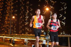 BIB: 4112, 0795
                            <button type="button" onclick="openModal(16174150)" class="btn btn-primary btn-sm float-right btn-popup" data-toggle="modal" data-target=".modal-high-quality">
                        <i class="fas fa-shopping-cart"></i> Add to Cart
                    </button>
                                            <button type="button" onclick="isThisMe(16174150, true)" class="btn btn-success btn-sm float-right btn-popup btn-isme hidden" data-toggle="tooltip" data-placement="bottom" title="นี่คือรูปของคุณใช่ไหม คลิกที่นี่เพื่อเอาเข้าอัลบั้ม">
                        <i class="fas fa-plus"></i> Add to album
                    </button>
                    <button type="button" onclick="isThisMe(16174150, false)" class="btn btn-warning btn-sm float-right btn-popup btn-isnotme hidden">
                        <i class="fas fa-ban"></i> Remove from album
                    </button>