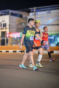 BIB: 4182
                            <button type="button" onclick="openModal(17813948)" class="btn btn-primary btn-sm float-right btn-popup" data-toggle="modal" data-target=".modal-high-quality">
                        <i class="fas fa-shopping-cart"></i> Add to Cart
                    </button>
                                            <button type="button" onclick="isThisMe(17813948, true)" class="btn btn-success btn-sm float-right btn-popup btn-isme hidden" data-toggle="tooltip" data-placement="bottom" title="นี่คือรูปของคุณใช่ไหม คลิกที่นี่เพื่อเอาเข้าอัลบั้ม">
                        <i class="fas fa-plus"></i> Add to album
                    </button>
                    <button type="button" onclick="isThisMe(17813948, false)" class="btn btn-warning btn-sm float-right btn-popup btn-isnotme hidden">
                        <i class="fas fa-ban"></i> Remove from album
                    </button>