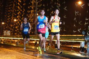 BIB: 41081, 4024, 40218
                            <button type="button" onclick="openModal(16171291)" class="btn btn-primary btn-sm float-right btn-popup" data-toggle="modal" data-target=".modal-high-quality">
                        <i class="fas fa-shopping-cart"></i> Add to Cart
                    </button>
                                            <button type="button" onclick="isThisMe(16171291, true)" class="btn btn-success btn-sm float-right btn-popup btn-isme hidden" data-toggle="tooltip" data-placement="bottom" title="นี่คือรูปของคุณใช่ไหม คลิกที่นี่เพื่อเอาเข้าอัลบั้ม">
                        <i class="fas fa-plus"></i> Add to album
                    </button>
                    <button type="button" onclick="isThisMe(16171291, false)" class="btn btn-warning btn-sm float-right btn-popup btn-isnotme hidden">
                        <i class="fas fa-ban"></i> Remove from album
                    </button>