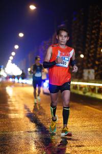 BIB: 405
                            <button type="button" onclick="openModal(16182403)" class="btn btn-primary btn-sm float-right btn-popup" data-toggle="modal" data-target=".modal-high-quality">
                        <i class="fas fa-shopping-cart"></i> Add to Cart
                    </button>
                                            <button type="button" onclick="isThisMe(16182403, true)" class="btn btn-success btn-sm float-right btn-popup btn-isme hidden" data-toggle="tooltip" data-placement="bottom" title="นี่คือรูปของคุณใช่ไหม คลิกที่นี่เพื่อเอาเข้าอัลบั้ม">
                        <i class="fas fa-plus"></i> Add to album
                    </button>
                    <button type="button" onclick="isThisMe(16182403, false)" class="btn btn-warning btn-sm float-right btn-popup btn-isnotme hidden">
                        <i class="fas fa-ban"></i> Remove from album
                    </button>