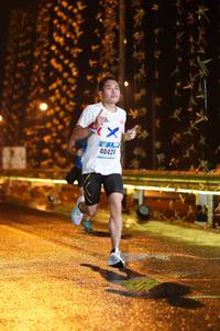 BIB: 40424
                            <button type="button" onclick="openModal(16182517)" class="btn btn-primary btn-sm float-right btn-popup" data-toggle="modal" data-target=".modal-high-quality">
                        <i class="fas fa-shopping-cart"></i> Add to Cart
                    </button>
                                            <button type="button" onclick="isThisMe(16182517, true)" class="btn btn-success btn-sm float-right btn-popup btn-isme hidden" data-toggle="tooltip" data-placement="bottom" title="นี่คือรูปของคุณใช่ไหม คลิกที่นี่เพื่อเอาเข้าอัลบั้ม">
                        <i class="fas fa-plus"></i> Add to album
                    </button>
                    <button type="button" onclick="isThisMe(16182517, false)" class="btn btn-warning btn-sm float-right btn-popup btn-isnotme hidden">
                        <i class="fas fa-ban"></i> Remove from album
                    </button>