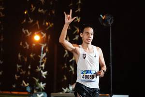 BIB: 40050
                            <button type="button" onclick="openModal(16174440)" class="btn btn-primary btn-sm float-right btn-popup" data-toggle="modal" data-target=".modal-high-quality">
                        <i class="fas fa-shopping-cart"></i> Add to Cart
                    </button>
                                            <button type="button" onclick="isThisMe(16174440, true)" class="btn btn-success btn-sm float-right btn-popup btn-isme hidden" data-toggle="tooltip" data-placement="bottom" title="นี่คือรูปของคุณใช่ไหม คลิกที่นี่เพื่อเอาเข้าอัลบั้ม">
                        <i class="fas fa-plus"></i> Add to album
                    </button>
                    <button type="button" onclick="isThisMe(16174440, false)" class="btn btn-warning btn-sm float-right btn-popup btn-isnotme hidden">
                        <i class="fas fa-ban"></i> Remove from album
                    </button>