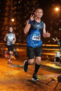 BIB: 41600
                            <button type="button" onclick="openModal(16196368)" class="btn btn-primary btn-sm float-right btn-popup" data-toggle="modal" data-target=".modal-high-quality">
                        <i class="fas fa-shopping-cart"></i> Add to Cart
                    </button>
                                            <button type="button" onclick="isThisMe(16196368, true)" class="btn btn-success btn-sm float-right btn-popup btn-isme hidden" data-toggle="tooltip" data-placement="bottom" title="นี่คือรูปของคุณใช่ไหม คลิกที่นี่เพื่อเอาเข้าอัลบั้ม">
                        <i class="fas fa-plus"></i> Add to album
                    </button>
                    <button type="button" onclick="isThisMe(16196368, false)" class="btn btn-warning btn-sm float-right btn-popup btn-isnotme hidden">
                        <i class="fas fa-ban"></i> Remove from album
                    </button>