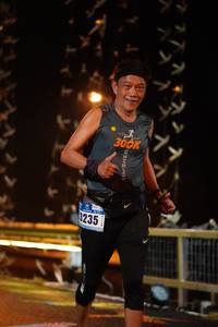 BIB: 3235
                            <button type="button" onclick="openModal(16399095)" class="btn btn-primary btn-sm float-right btn-popup" data-toggle="modal" data-target=".modal-high-quality">
                        <i class="fas fa-shopping-cart"></i> Add to Cart
                    </button>
                                            <button type="button" onclick="isThisMe(16399095, true)" class="btn btn-success btn-sm float-right btn-popup btn-isme hidden" data-toggle="tooltip" data-placement="bottom" title="นี่คือรูปของคุณใช่ไหม คลิกที่นี่เพื่อเอาเข้าอัลบั้ม">
                        <i class="fas fa-plus"></i> Add to album
                    </button>
                    <button type="button" onclick="isThisMe(16399095, false)" class="btn btn-warning btn-sm float-right btn-popup btn-isnotme hidden">
                        <i class="fas fa-ban"></i> Remove from album
                    </button>