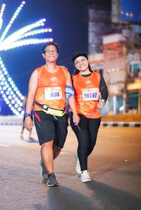 BIB: 1686, 26597
                            <button type="button" onclick="openModal(18036840)" class="btn btn-primary btn-sm float-right btn-popup" data-toggle="modal" data-target=".modal-high-quality">
                        <i class="fas fa-shopping-cart"></i> Add to Cart
                    </button>
                                            <button type="button" onclick="isThisMe(18036840, true)" class="btn btn-success btn-sm float-right btn-popup btn-isme hidden" data-toggle="tooltip" data-placement="bottom" title="นี่คือรูปของคุณใช่ไหม คลิกที่นี่เพื่อเอาเข้าอัลบั้ม">
                        <i class="fas fa-plus"></i> Add to album
                    </button>
                    <button type="button" onclick="isThisMe(18036840, false)" class="btn btn-warning btn-sm float-right btn-popup btn-isnotme hidden">
                        <i class="fas fa-ban"></i> Remove from album
                    </button>