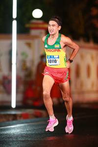 BIB: 40110
                            <button type="button" onclick="openModal(16178730)" class="btn btn-primary btn-sm float-right btn-popup" data-toggle="modal" data-target=".modal-high-quality">
                        <i class="fas fa-shopping-cart"></i> Add to Cart
                    </button>
                                            <button type="button" onclick="isThisMe(16178730, true)" class="btn btn-success btn-sm float-right btn-popup btn-isme hidden" data-toggle="tooltip" data-placement="bottom" title="นี่คือรูปของคุณใช่ไหม คลิกที่นี่เพื่อเอาเข้าอัลบั้ม">
                        <i class="fas fa-plus"></i> Add to album
                    </button>
                    <button type="button" onclick="isThisMe(16178730, false)" class="btn btn-warning btn-sm float-right btn-popup btn-isnotme hidden">
                        <i class="fas fa-ban"></i> Remove from album
                    </button>