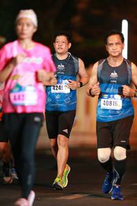BIB: 424, 40816
                            <button type="button" onclick="openModal(17320149)" class="btn btn-primary btn-sm float-right btn-popup" data-toggle="modal" data-target=".modal-high-quality">
                        <i class="fas fa-shopping-cart"></i> Add to Cart
                    </button>
                                            <button type="button" onclick="isThisMe(17320149, true)" class="btn btn-success btn-sm float-right btn-popup btn-isme hidden" data-toggle="tooltip" data-placement="bottom" title="นี่คือรูปของคุณใช่ไหม คลิกที่นี่เพื่อเอาเข้าอัลบั้ม">
                        <i class="fas fa-plus"></i> Add to album
                    </button>
                    <button type="button" onclick="isThisMe(17320149, false)" class="btn btn-warning btn-sm float-right btn-popup btn-isnotme hidden">
                        <i class="fas fa-ban"></i> Remove from album
                    </button>