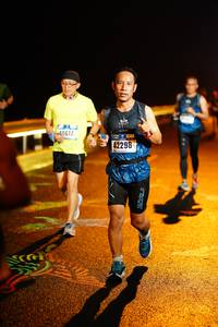 BIB: 0617, 42298
                            <button type="button" onclick="openModal(16495847)" class="btn btn-primary btn-sm float-right btn-popup" data-toggle="modal" data-target=".modal-high-quality">
                        <i class="fas fa-shopping-cart"></i> Add to Cart
                    </button>
                                            <button type="button" onclick="isThisMe(16495847, true)" class="btn btn-success btn-sm float-right btn-popup btn-isme hidden" data-toggle="tooltip" data-placement="bottom" title="นี่คือรูปของคุณใช่ไหม คลิกที่นี่เพื่อเอาเข้าอัลบั้ม">
                        <i class="fas fa-plus"></i> Add to album
                    </button>
                    <button type="button" onclick="isThisMe(16495847, false)" class="btn btn-warning btn-sm float-right btn-popup btn-isnotme hidden">
                        <i class="fas fa-ban"></i> Remove from album
                    </button>