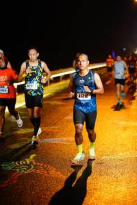 BIB: 425, 4868, 41318
                            <button type="button" onclick="openModal(18272200)" class="btn btn-primary btn-sm float-right btn-popup" data-toggle="modal" data-target=".modal-high-quality">
                        <i class="fas fa-shopping-cart"></i> Add to Cart
                    </button>
                                            <button type="button" onclick="isThisMe(18272200, true)" class="btn btn-success btn-sm float-right btn-popup btn-isme hidden" data-toggle="tooltip" data-placement="bottom" title="นี่คือรูปของคุณใช่ไหม คลิกที่นี่เพื่อเอาเข้าอัลบั้ม">
                        <i class="fas fa-plus"></i> Add to album
                    </button>
                    <button type="button" onclick="isThisMe(18272200, false)" class="btn btn-warning btn-sm float-right btn-popup btn-isnotme hidden">
                        <i class="fas fa-ban"></i> Remove from album
                    </button>