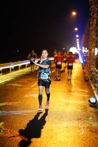 BIB: 40228
                            <button type="button" onclick="openModal(18272929)" class="btn btn-primary btn-sm float-right btn-popup" data-toggle="modal" data-target=".modal-high-quality">
                        <i class="fas fa-shopping-cart"></i> Add to Cart
                    </button>
                                            <button type="button" onclick="isThisMe(18272929, true)" class="btn btn-success btn-sm float-right btn-popup btn-isme hidden" data-toggle="tooltip" data-placement="bottom" title="นี่คือรูปของคุณใช่ไหม คลิกที่นี่เพื่อเอาเข้าอัลบั้ม">
                        <i class="fas fa-plus"></i> Add to album
                    </button>
                    <button type="button" onclick="isThisMe(18272929, false)" class="btn btn-warning btn-sm float-right btn-popup btn-isnotme hidden">
                        <i class="fas fa-ban"></i> Remove from album
                    </button>