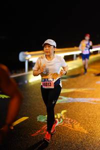 BIB: 4013
                            <button type="button" onclick="openModal(16453272)" class="btn btn-primary btn-sm float-right btn-popup" data-toggle="modal" data-target=".modal-high-quality">
                        <i class="fas fa-shopping-cart"></i> Add to Cart
                    </button>
                                            <button type="button" onclick="isThisMe(16453272, true)" class="btn btn-success btn-sm float-right btn-popup btn-isme hidden" data-toggle="tooltip" data-placement="bottom" title="นี่คือรูปของคุณใช่ไหม คลิกที่นี่เพื่อเอาเข้าอัลบั้ม">
                        <i class="fas fa-plus"></i> Add to album
                    </button>
                    <button type="button" onclick="isThisMe(16453272, false)" class="btn btn-warning btn-sm float-right btn-popup btn-isnotme hidden">
                        <i class="fas fa-ban"></i> Remove from album
                    </button>