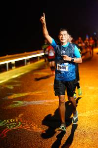 BIB: 95401
                            <button type="button" onclick="openModal(16487659)" class="btn btn-primary btn-sm float-right btn-popup" data-toggle="modal" data-target=".modal-high-quality">
                        <i class="fas fa-shopping-cart"></i> Add to Cart
                    </button>
                                            <button type="button" onclick="isThisMe(16487659, true)" class="btn btn-success btn-sm float-right btn-popup btn-isme hidden" data-toggle="tooltip" data-placement="bottom" title="นี่คือรูปของคุณใช่ไหม คลิกที่นี่เพื่อเอาเข้าอัลบั้ม">
                        <i class="fas fa-plus"></i> Add to album
                    </button>
                    <button type="button" onclick="isThisMe(16487659, false)" class="btn btn-warning btn-sm float-right btn-popup btn-isnotme hidden">
                        <i class="fas fa-ban"></i> Remove from album
                    </button>