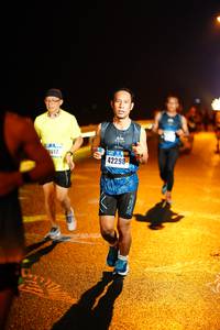 BIB: 0617, 42298
                            <button type="button" onclick="openModal(16495560)" class="btn btn-primary btn-sm float-right btn-popup" data-toggle="modal" data-target=".modal-high-quality">
                        <i class="fas fa-shopping-cart"></i> Add to Cart
                    </button>
                                            <button type="button" onclick="isThisMe(16495560, true)" class="btn btn-success btn-sm float-right btn-popup btn-isme hidden" data-toggle="tooltip" data-placement="bottom" title="นี่คือรูปของคุณใช่ไหม คลิกที่นี่เพื่อเอาเข้าอัลบั้ม">
                        <i class="fas fa-plus"></i> Add to album
                    </button>
                    <button type="button" onclick="isThisMe(16495560, false)" class="btn btn-warning btn-sm float-right btn-popup btn-isnotme hidden">
                        <i class="fas fa-ban"></i> Remove from album
                    </button>