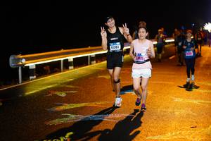 BIB: 41383, 33421
                            <button type="button" onclick="openModal(17390719)" class="btn btn-primary btn-sm float-right btn-popup" data-toggle="modal" data-target=".modal-high-quality">
                        <i class="fas fa-shopping-cart"></i> Add to Cart
                    </button>
                                            <button type="button" onclick="isThisMe(17390719, true)" class="btn btn-success btn-sm float-right btn-popup btn-isme hidden" data-toggle="tooltip" data-placement="bottom" title="นี่คือรูปของคุณใช่ไหม คลิกที่นี่เพื่อเอาเข้าอัลบั้ม">
                        <i class="fas fa-plus"></i> Add to album
                    </button>
                    <button type="button" onclick="isThisMe(17390719, false)" class="btn btn-warning btn-sm float-right btn-popup btn-isnotme hidden">
                        <i class="fas fa-ban"></i> Remove from album
                    </button>