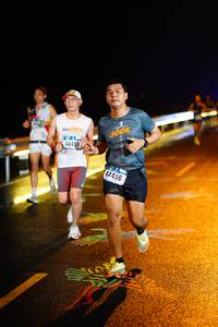 BIB: 360, 40430, 64456
                            <button type="button" onclick="openModal(16435009)" class="btn btn-primary btn-sm float-right btn-popup" data-toggle="modal" data-target=".modal-high-quality">
                        <i class="fas fa-shopping-cart"></i> Add to Cart
                    </button>
                                            <button type="button" onclick="isThisMe(16435009, true)" class="btn btn-success btn-sm float-right btn-popup btn-isme hidden" data-toggle="tooltip" data-placement="bottom" title="นี่คือรูปของคุณใช่ไหม คลิกที่นี่เพื่อเอาเข้าอัลบั้ม">
                        <i class="fas fa-plus"></i> Add to album
                    </button>
                    <button type="button" onclick="isThisMe(16435009, false)" class="btn btn-warning btn-sm float-right btn-popup btn-isnotme hidden">
                        <i class="fas fa-ban"></i> Remove from album
                    </button>