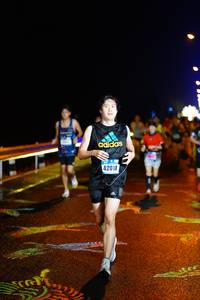 BIB: 42018
                            <button type="button" onclick="openModal(16421594)" class="btn btn-primary btn-sm float-right btn-popup" data-toggle="modal" data-target=".modal-high-quality">
                        <i class="fas fa-shopping-cart"></i> Add to Cart
                    </button>
                                            <button type="button" onclick="isThisMe(16421594, true)" class="btn btn-success btn-sm float-right btn-popup btn-isme hidden" data-toggle="tooltip" data-placement="bottom" title="นี่คือรูปของคุณใช่ไหม คลิกที่นี่เพื่อเอาเข้าอัลบั้ม">
                        <i class="fas fa-plus"></i> Add to album
                    </button>
                    <button type="button" onclick="isThisMe(16421594, false)" class="btn btn-warning btn-sm float-right btn-popup btn-isnotme hidden">
                        <i class="fas fa-ban"></i> Remove from album
                    </button>