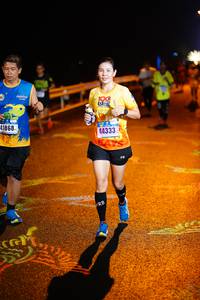 BIB: 100, 41868, 44333
                            <button type="button" onclick="openModal(17395529)" class="btn btn-primary btn-sm float-right btn-popup" data-toggle="modal" data-target=".modal-high-quality">
                        <i class="fas fa-shopping-cart"></i> Add to Cart
                    </button>
                                            <button type="button" onclick="isThisMe(17395529, true)" class="btn btn-success btn-sm float-right btn-popup btn-isme hidden" data-toggle="tooltip" data-placement="bottom" title="นี่คือรูปของคุณใช่ไหม คลิกที่นี่เพื่อเอาเข้าอัลบั้ม">
                        <i class="fas fa-plus"></i> Add to album
                    </button>
                    <button type="button" onclick="isThisMe(17395529, false)" class="btn btn-warning btn-sm float-right btn-popup btn-isnotme hidden">
                        <i class="fas fa-ban"></i> Remove from album
                    </button>