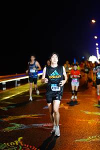 BIB: 42018
                            <button type="button" onclick="openModal(16421476)" class="btn btn-primary btn-sm float-right btn-popup" data-toggle="modal" data-target=".modal-high-quality">
                        <i class="fas fa-shopping-cart"></i> Add to Cart
                    </button>
                                            <button type="button" onclick="isThisMe(16421476, true)" class="btn btn-success btn-sm float-right btn-popup btn-isme hidden" data-toggle="tooltip" data-placement="bottom" title="นี่คือรูปของคุณใช่ไหม คลิกที่นี่เพื่อเอาเข้าอัลบั้ม">
                        <i class="fas fa-plus"></i> Add to album
                    </button>
                    <button type="button" onclick="isThisMe(16421476, false)" class="btn btn-warning btn-sm float-right btn-popup btn-isnotme hidden">
                        <i class="fas fa-ban"></i> Remove from album
                    </button>