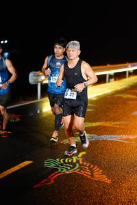 BIB: 426
                            <button type="button" onclick="openModal(16487863)" class="btn btn-primary btn-sm float-right btn-popup" data-toggle="modal" data-target=".modal-high-quality">
                        <i class="fas fa-shopping-cart"></i> Add to Cart
                    </button>
                                            <button type="button" onclick="isThisMe(16487863, true)" class="btn btn-success btn-sm float-right btn-popup btn-isme hidden" data-toggle="tooltip" data-placement="bottom" title="นี่คือรูปของคุณใช่ไหม คลิกที่นี่เพื่อเอาเข้าอัลบั้ม">
                        <i class="fas fa-plus"></i> Add to album
                    </button>
                    <button type="button" onclick="isThisMe(16487863, false)" class="btn btn-warning btn-sm float-right btn-popup btn-isnotme hidden">
                        <i class="fas fa-ban"></i> Remove from album
                    </button>