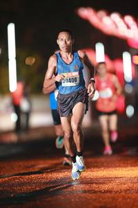 BIB: 20400
                            <button type="button" onclick="openModal(17560460)" class="btn btn-primary btn-sm float-right btn-popup" data-toggle="modal" data-target=".modal-high-quality">
                        <i class="fas fa-shopping-cart"></i> Add to Cart
                    </button>
                                            <button type="button" onclick="isThisMe(17560460, true)" class="btn btn-success btn-sm float-right btn-popup btn-isme hidden" data-toggle="tooltip" data-placement="bottom" title="นี่คือรูปของคุณใช่ไหม คลิกที่นี่เพื่อเอาเข้าอัลบั้ม">
                        <i class="fas fa-plus"></i> Add to album
                    </button>
                    <button type="button" onclick="isThisMe(17560460, false)" class="btn btn-warning btn-sm float-right btn-popup btn-isnotme hidden">
                        <i class="fas fa-ban"></i> Remove from album
                    </button>