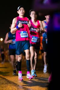 BIB: 41400, 40270, 033
                            <button type="button" onclick="openModal(17954742)" class="btn btn-primary btn-sm float-right btn-popup" data-toggle="modal" data-target=".modal-high-quality">
                        <i class="fas fa-shopping-cart"></i> Add to Cart
                    </button>
                                            <button type="button" onclick="isThisMe(17954742, true)" class="btn btn-success btn-sm float-right btn-popup btn-isme hidden" data-toggle="tooltip" data-placement="bottom" title="นี่คือรูปของคุณใช่ไหม คลิกที่นี่เพื่อเอาเข้าอัลบั้ม">
                        <i class="fas fa-plus"></i> Add to album
                    </button>
                    <button type="button" onclick="isThisMe(17954742, false)" class="btn btn-warning btn-sm float-right btn-popup btn-isnotme hidden">
                        <i class="fas fa-ban"></i> Remove from album
                    </button>