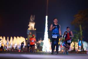 BIB: 41279
                            <button type="button" onclick="openModal(16400398)" class="btn btn-primary btn-sm float-right btn-popup" data-toggle="modal" data-target=".modal-high-quality">
                        <i class="fas fa-shopping-cart"></i> Add to Cart
                    </button>
                                            <button type="button" onclick="isThisMe(16400398, true)" class="btn btn-success btn-sm float-right btn-popup btn-isme hidden" data-toggle="tooltip" data-placement="bottom" title="นี่คือรูปของคุณใช่ไหม คลิกที่นี่เพื่อเอาเข้าอัลบั้ม">
                        <i class="fas fa-plus"></i> Add to album
                    </button>
                    <button type="button" onclick="isThisMe(16400398, false)" class="btn btn-warning btn-sm float-right btn-popup btn-isnotme hidden">
                        <i class="fas fa-ban"></i> Remove from album
                    </button>